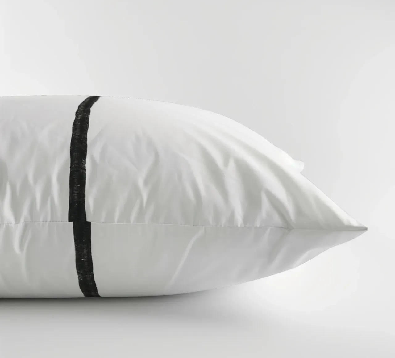 Minimal Palm - Calma tropicale in bianco e nero cuscino da Whole©