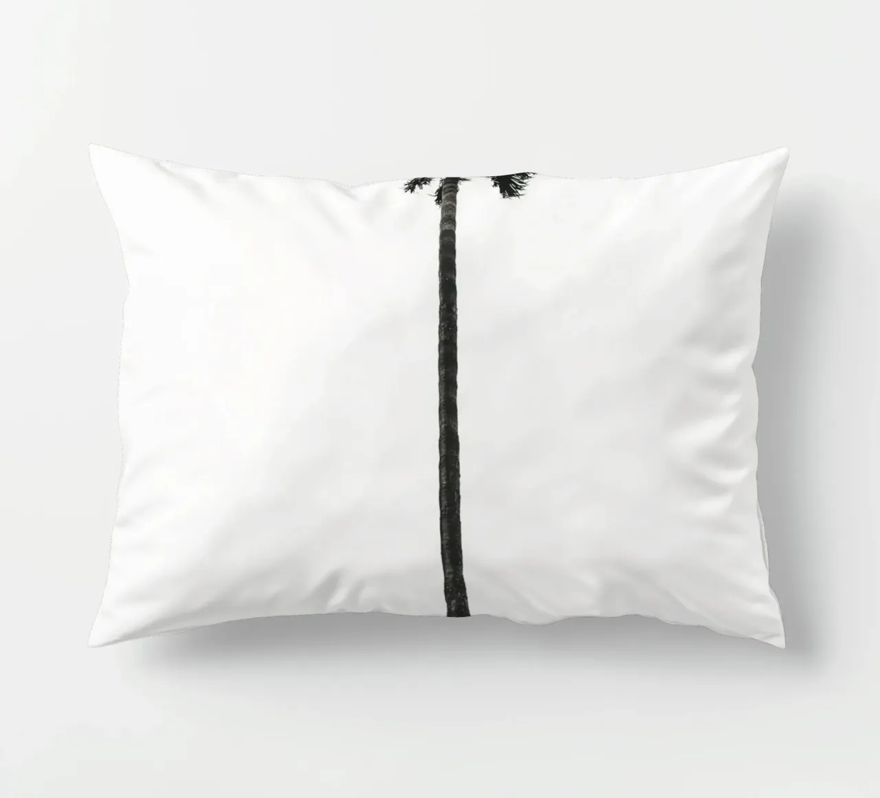 Minimal Palm - Calma tropicale in bianco e nero cuscino da Whole©