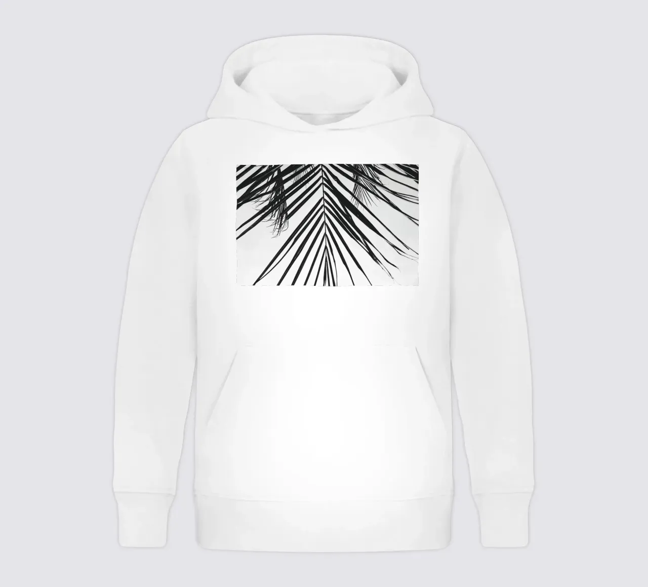 Tropical Leaf – Monochromes Palmenblatt Design kids hoodie by Whole©
