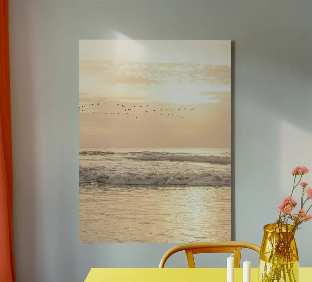 Zonsondergang aan zee - rustgevend strandmotief canvas met Baklijst van Whole©