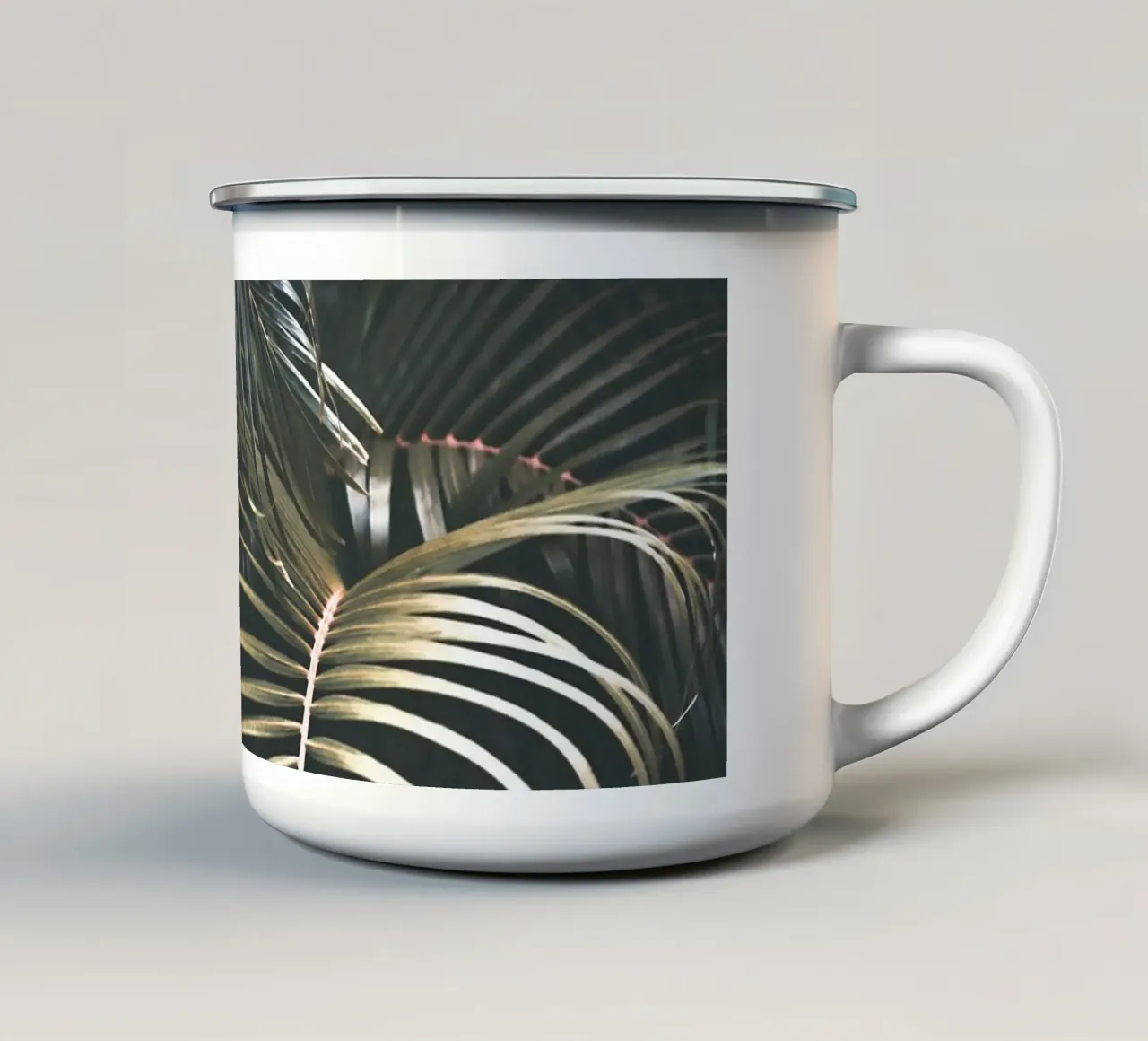 Foglie di palma tropicale - Design scuro ed esotico tazza in smalto da Whole©
