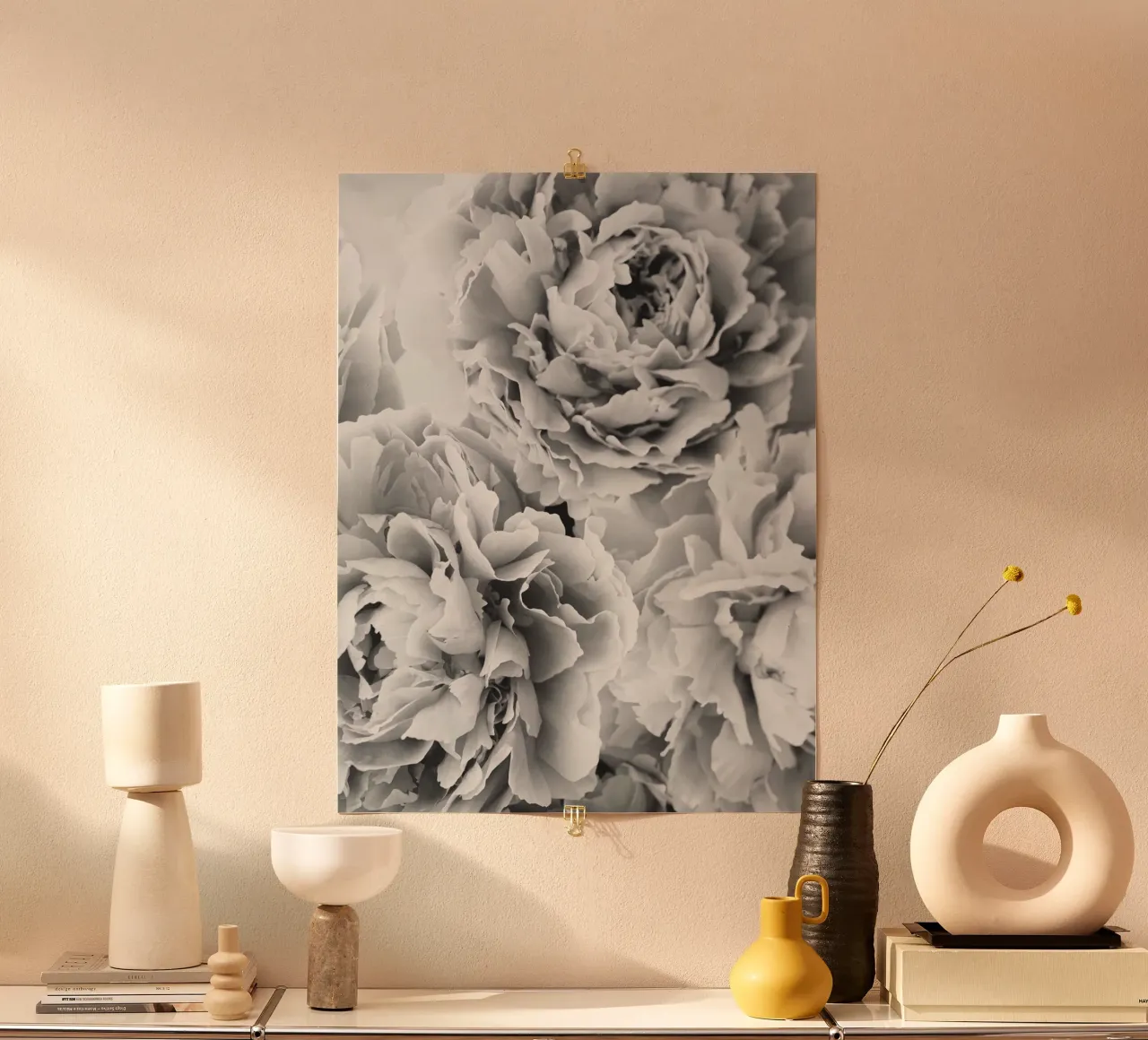 Peony splendour - Elegant black and white flowers hahnemühle by Whole©