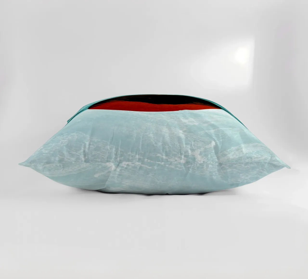 Found in isolation coussin de Stoian Hitrov