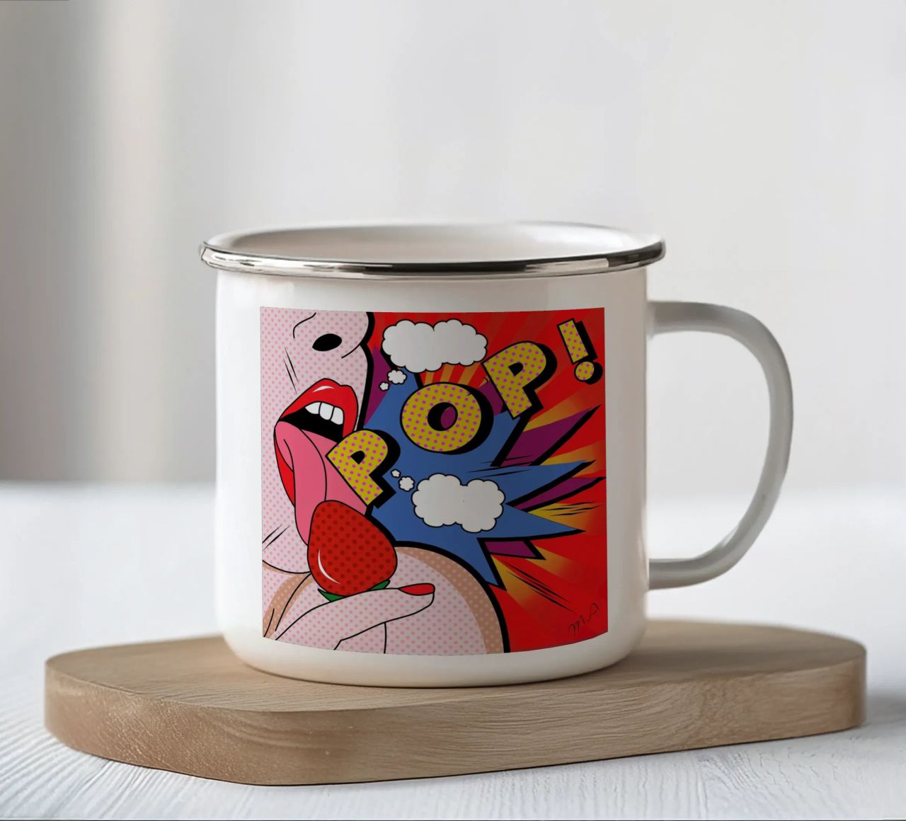 Pop tazza in smalto da Mark Ashkenazi