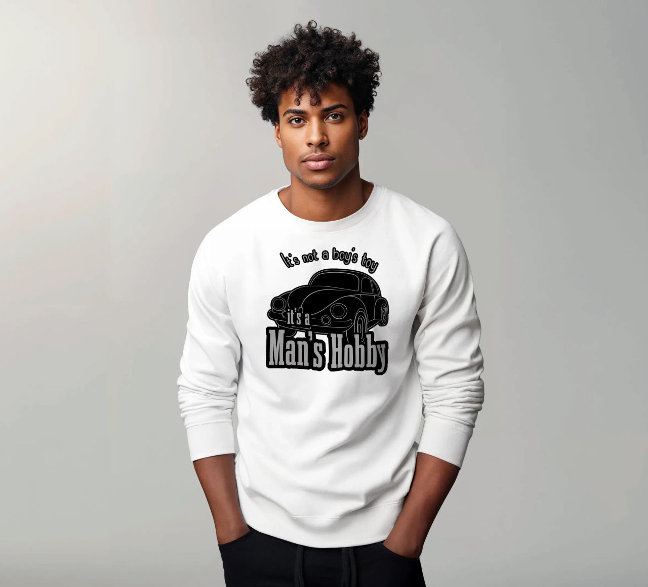 Le modélisme automobile n'est pas un jouet pour les garçons. C'est un hobby d'homme sweat de Loobs