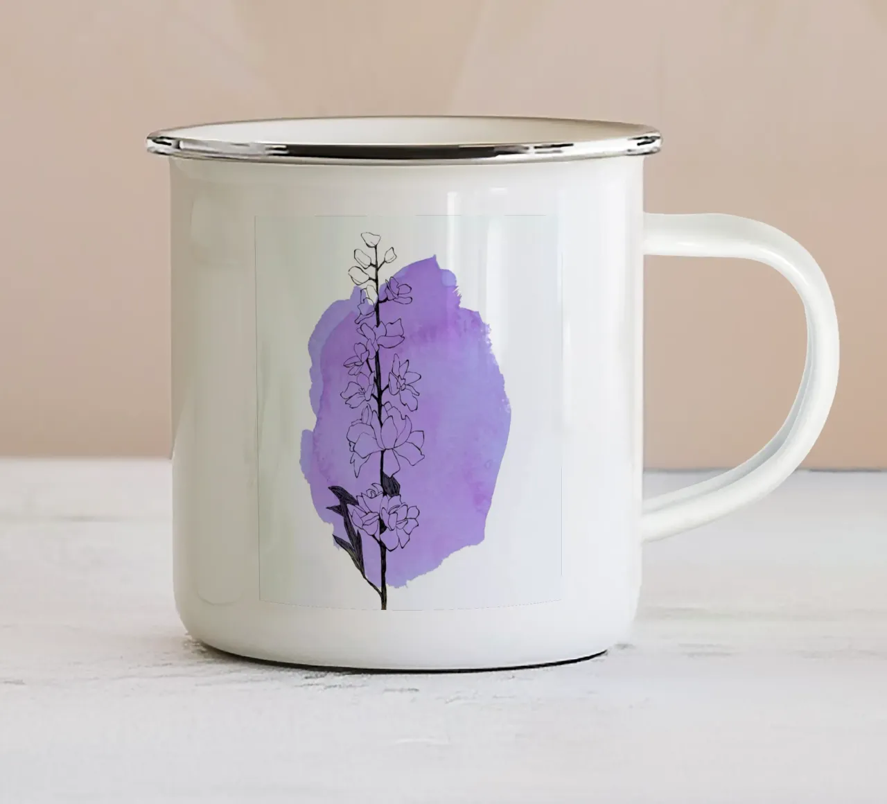 Delphinium tazza in smalto da Morgan Kendall