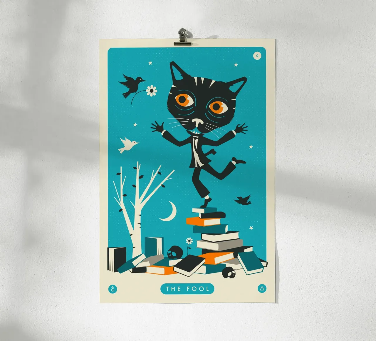 GATTO DEI TAROCCHI: IL FOLLE poster con telaio in plastica da Jazzberry Blue