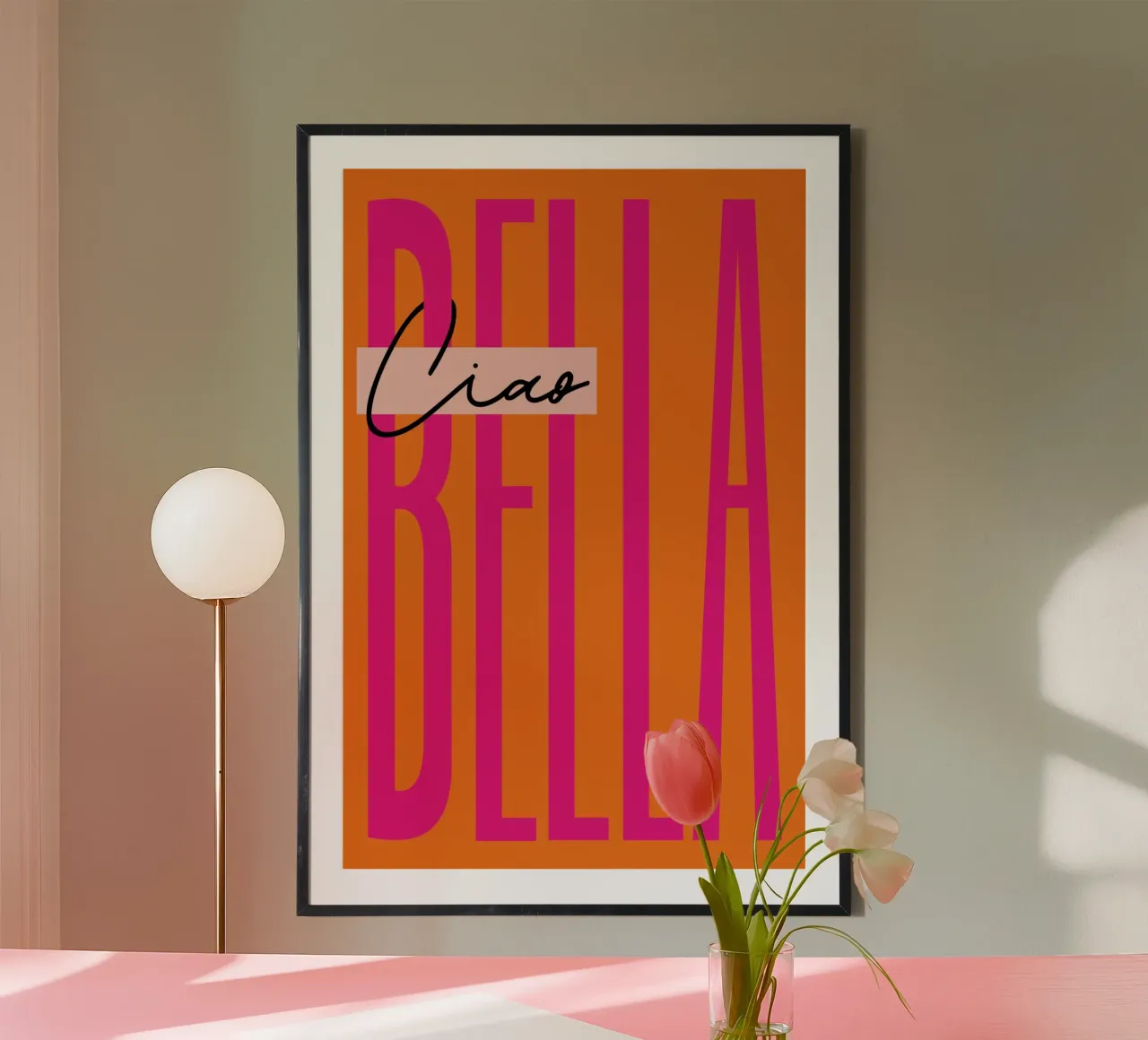 Ciao Bella Orange poster con telaio in legno da Malou-Studio