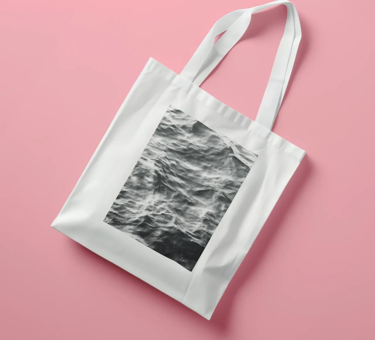 Ocean 15 tote bag by amini54