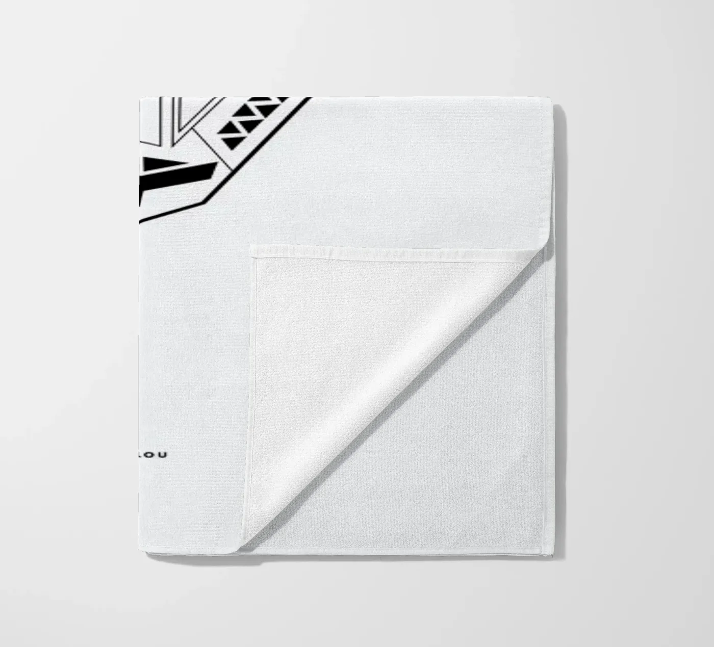 Deer beach towel by Iglou