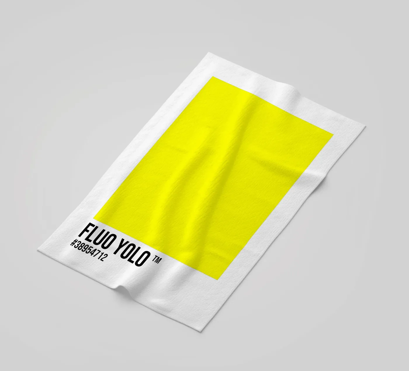 Fluo Yolo telo mare da Vector Hugo