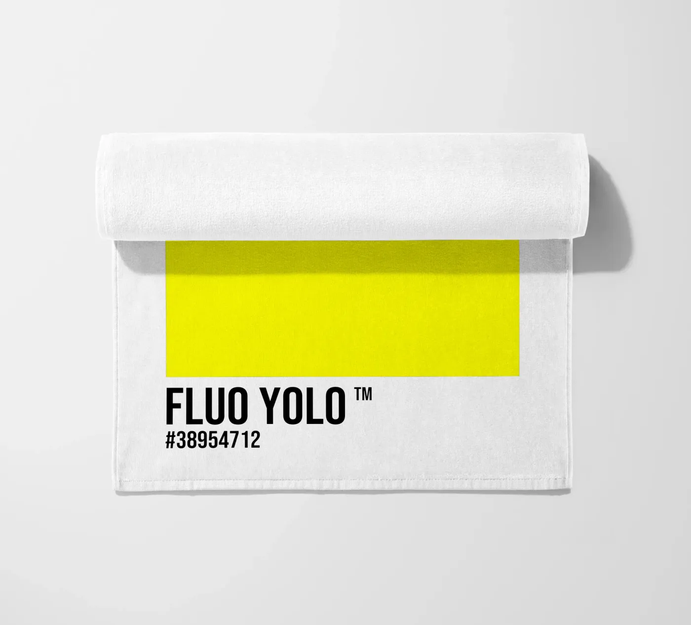 Fluo Yolo telo mare da Vector Hugo