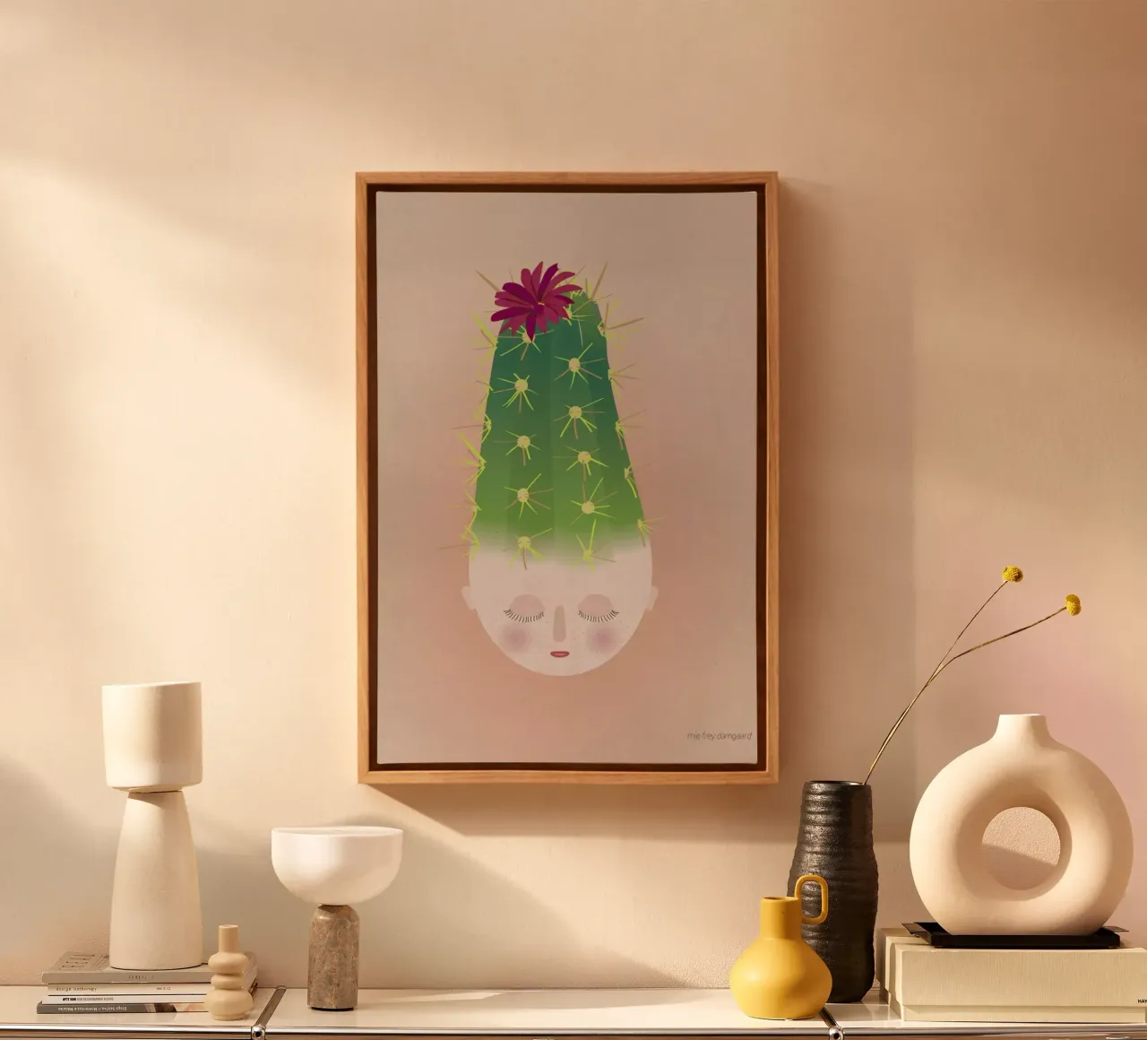 Musings Cactus Leinwand mit Schattenfugenrahmen von Mie Frey Damgaard