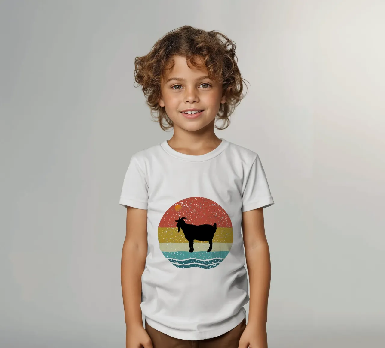Goat Shilouette retro design Kinder T-Shirt von rivariahill