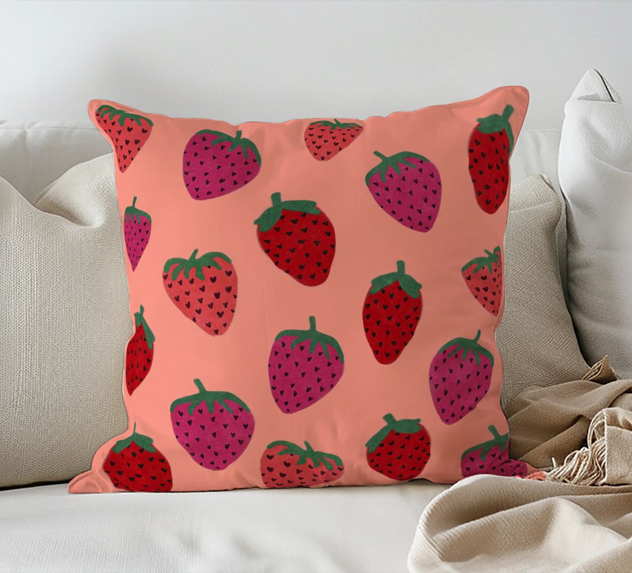 Strawberry Pattern cuscino da Illustration Raissa Oltmanns