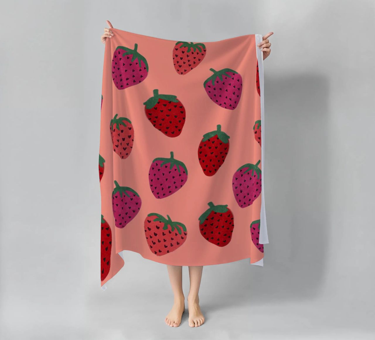 Strawberry Pattern beach towel by Illustration Raissa Oltmanns