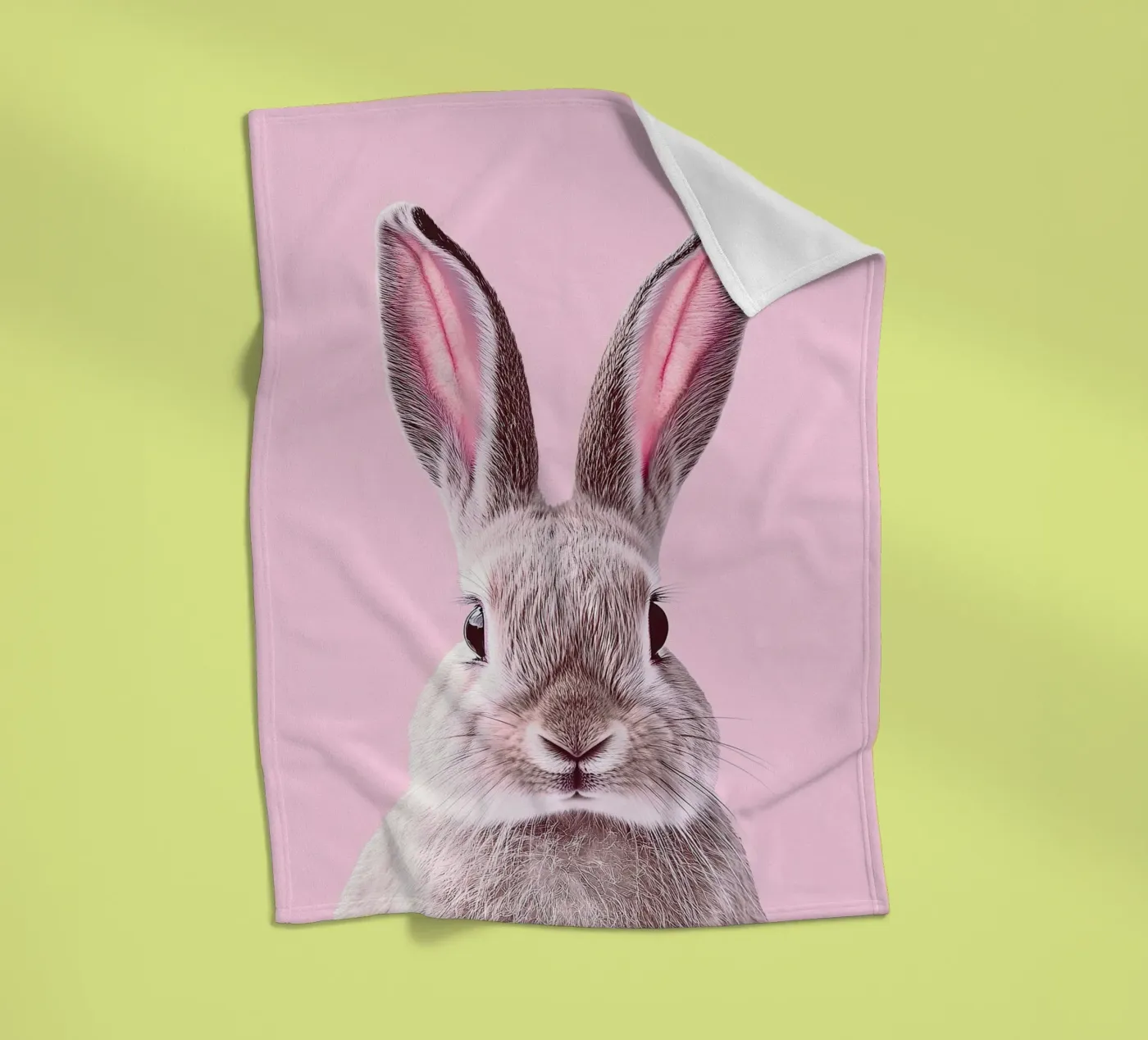 Rabbit Fleecedecke von Nikis Art Studio