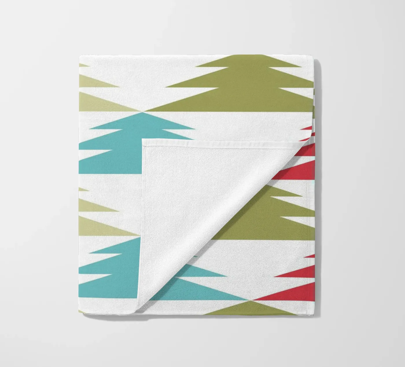 Geometric Tree Pattern Strandtuch von Kim Hubball Studio