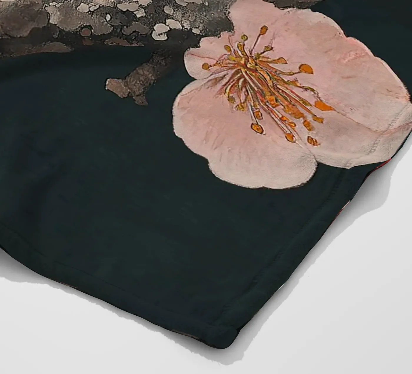 Serpente coperta in pile da Nikis Art Studio