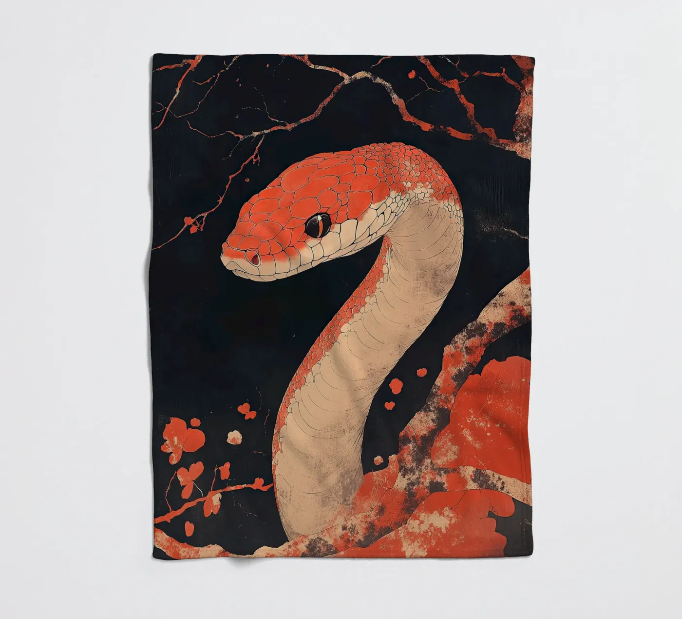 Serpente coperta in pile da Nikis Art Studio