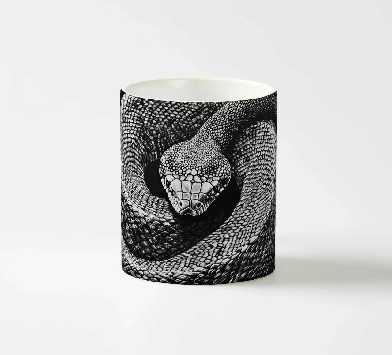Serpente tazza in ceramica da Nikis Art Studio