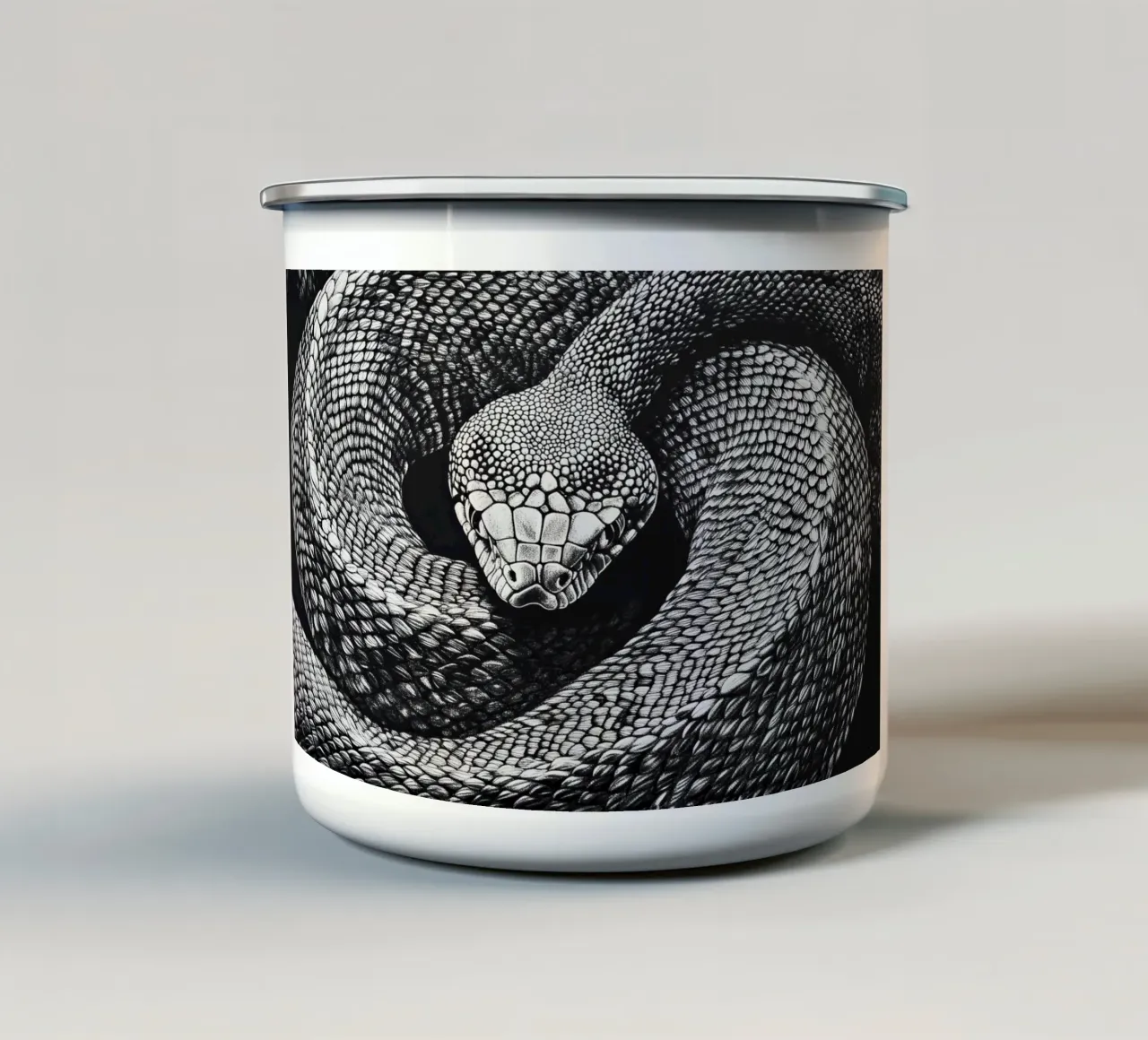 Serpente tazza in smalto da Nikis Art Studio