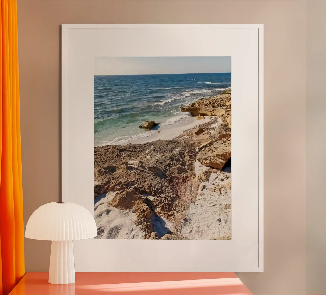 Spiaggia Arutas Sardegna poster con telaio in plastica da Kiroiharu