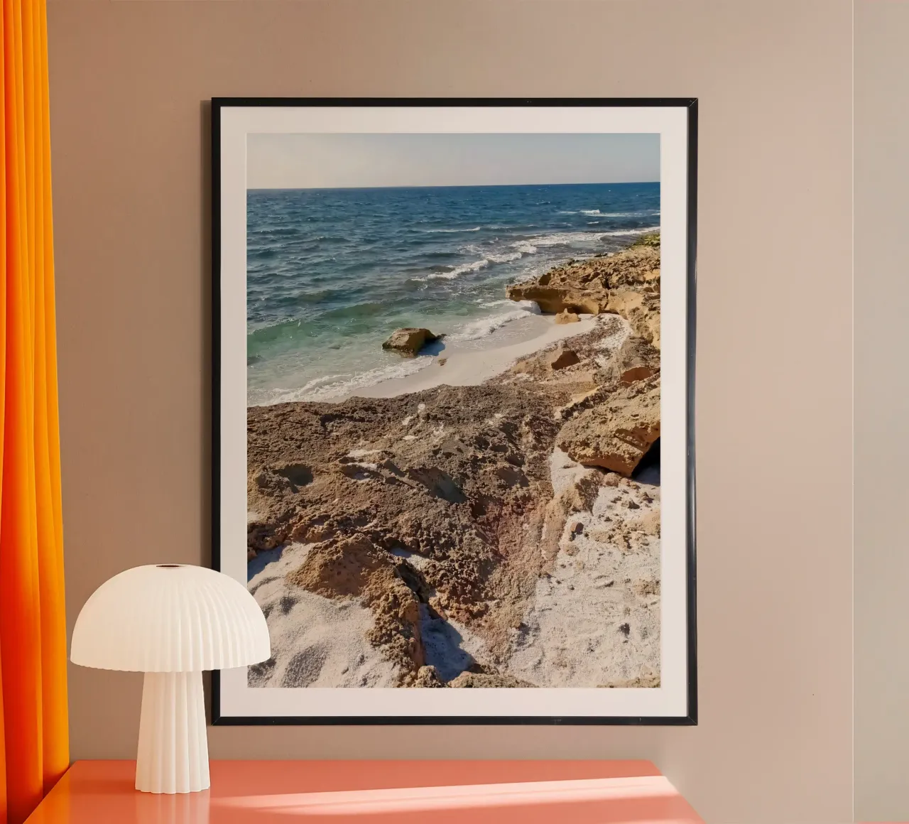 Spiaggia Arutas Sardegna poster con telaio in plastica da Kiroiharu
