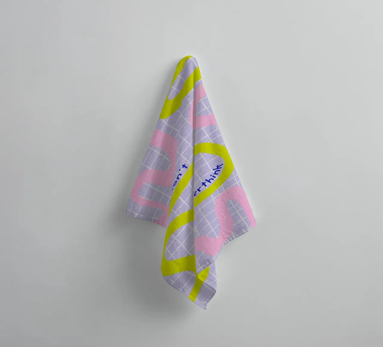 Don't overthink it - Lilac towel by Malou-Studio