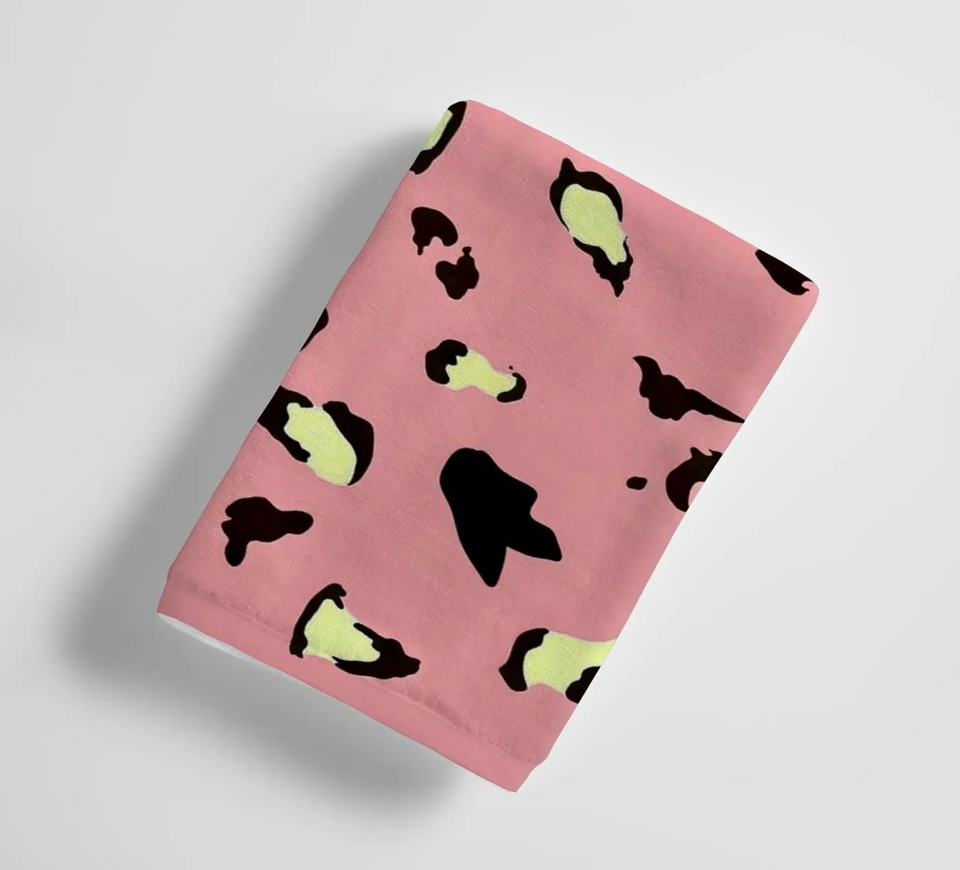 Pop-Leopard-Muster Handtuch von Kiroiharu