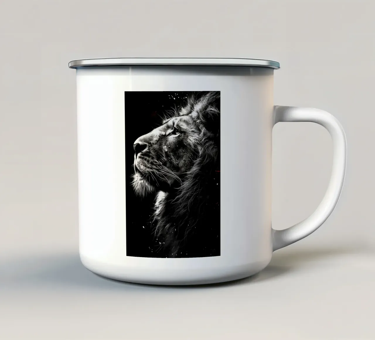 Arte animale del leone in bianco e nero tazza in smalto da Justyna Jaszke JBJart