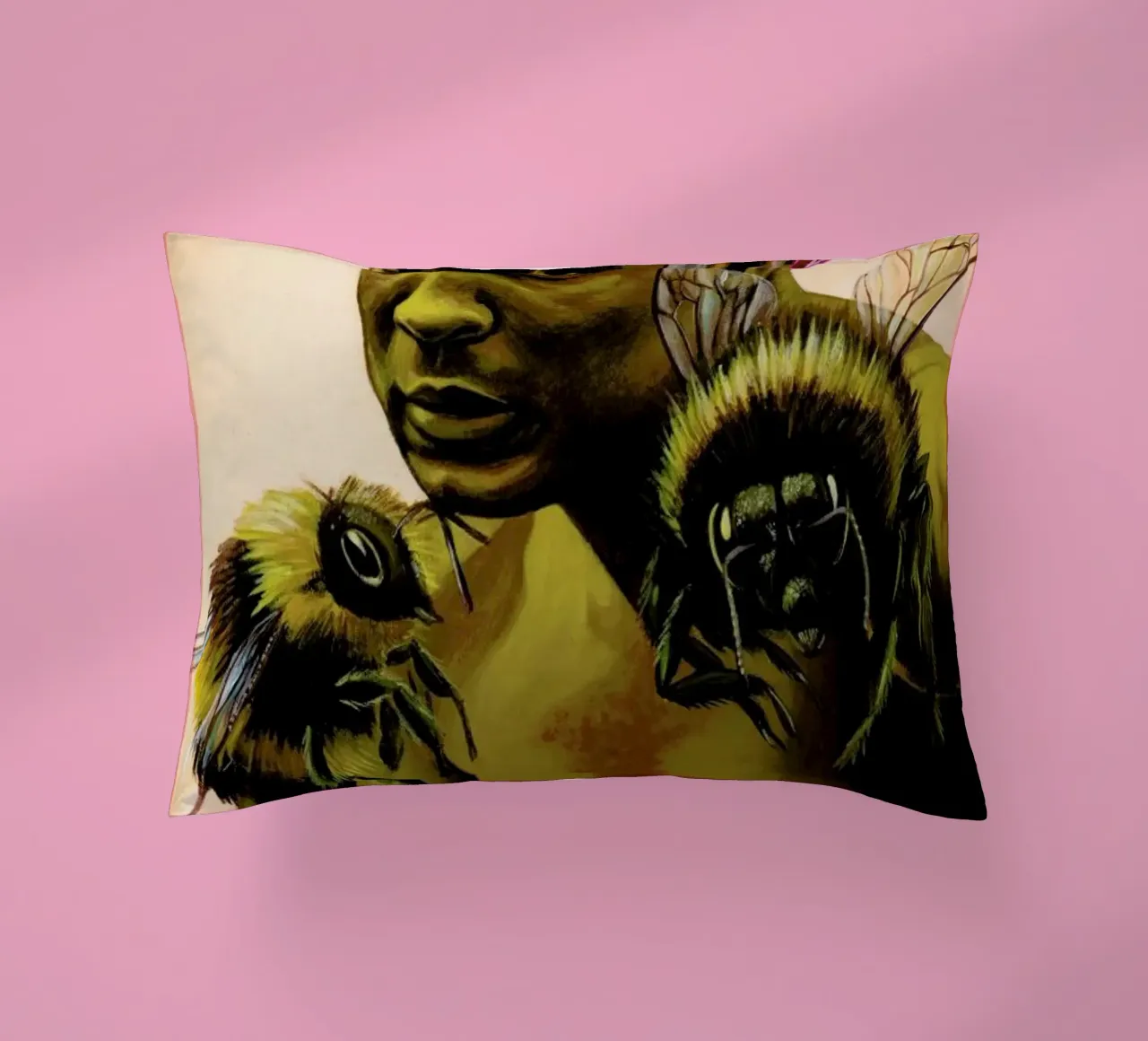 Sting Like a Bee cuscino da Jared Yamahata