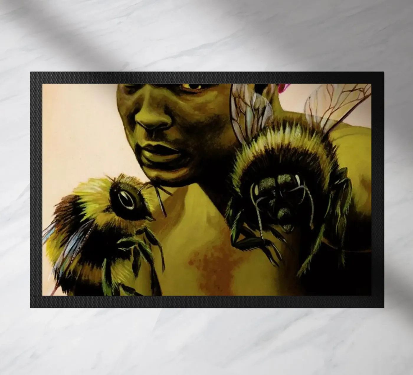 Sting Like a Bee zerbino da Jared Yamahata