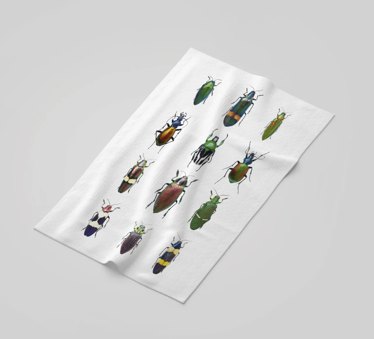 Diversità abbagliante: Coleotteri assortiti telo mare da Curious Collections by Marielle Leenders