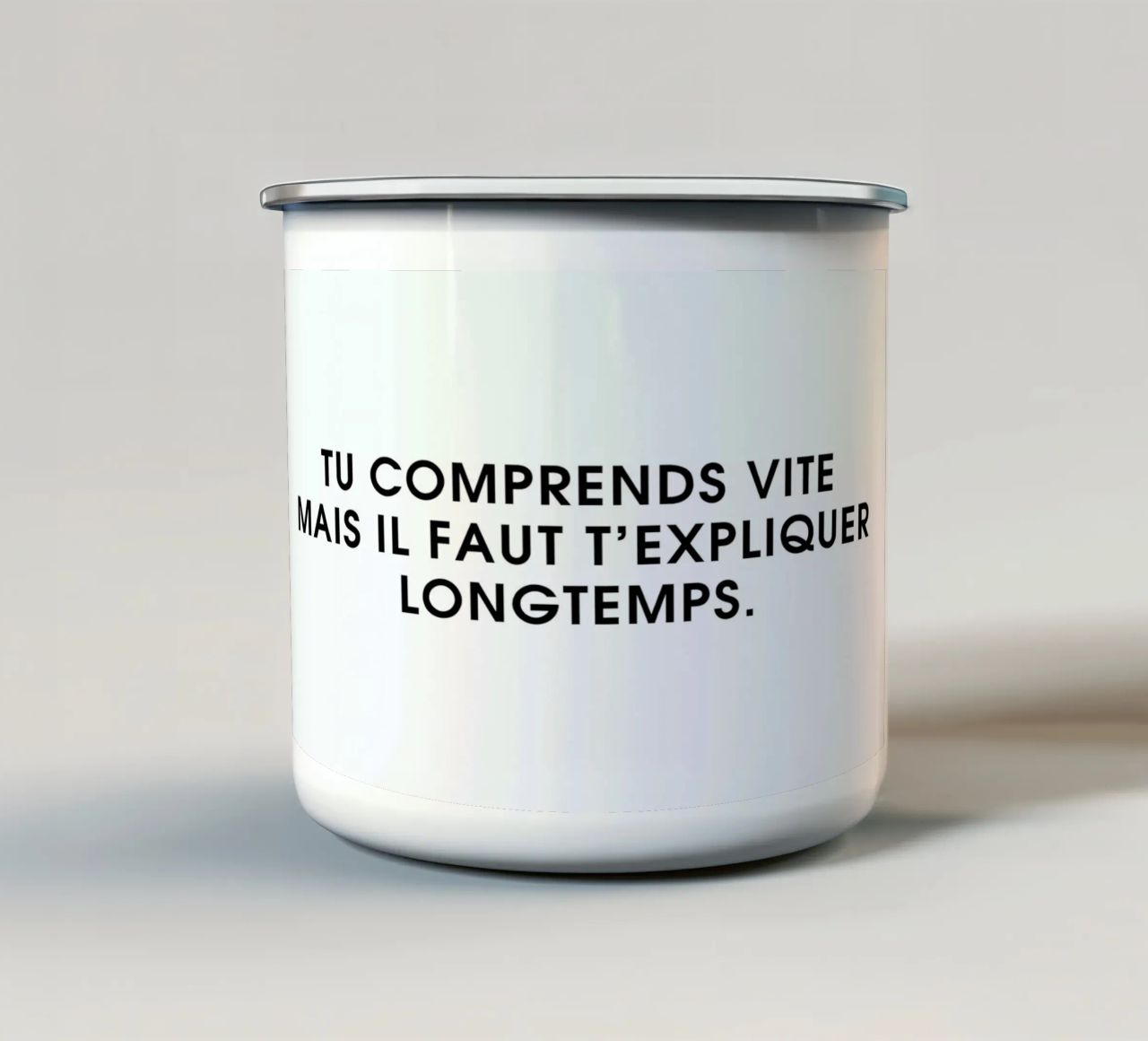Tu comprends vite mais il faut t'expliquer longtemps - White tazza in smalto da Intertitres