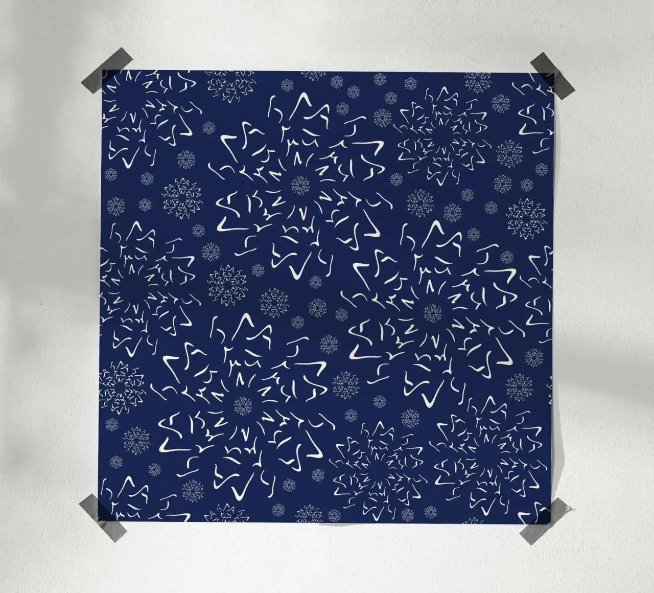Nordic Winter Sky | Cream on Navy Blue poster con telaio in legno da sabidussi