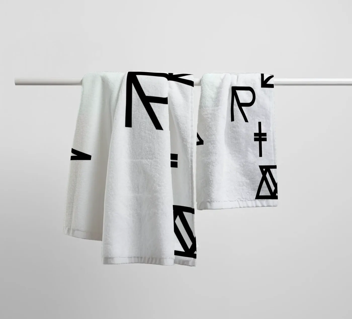 Berlin badhanddoek van Studio Nahili