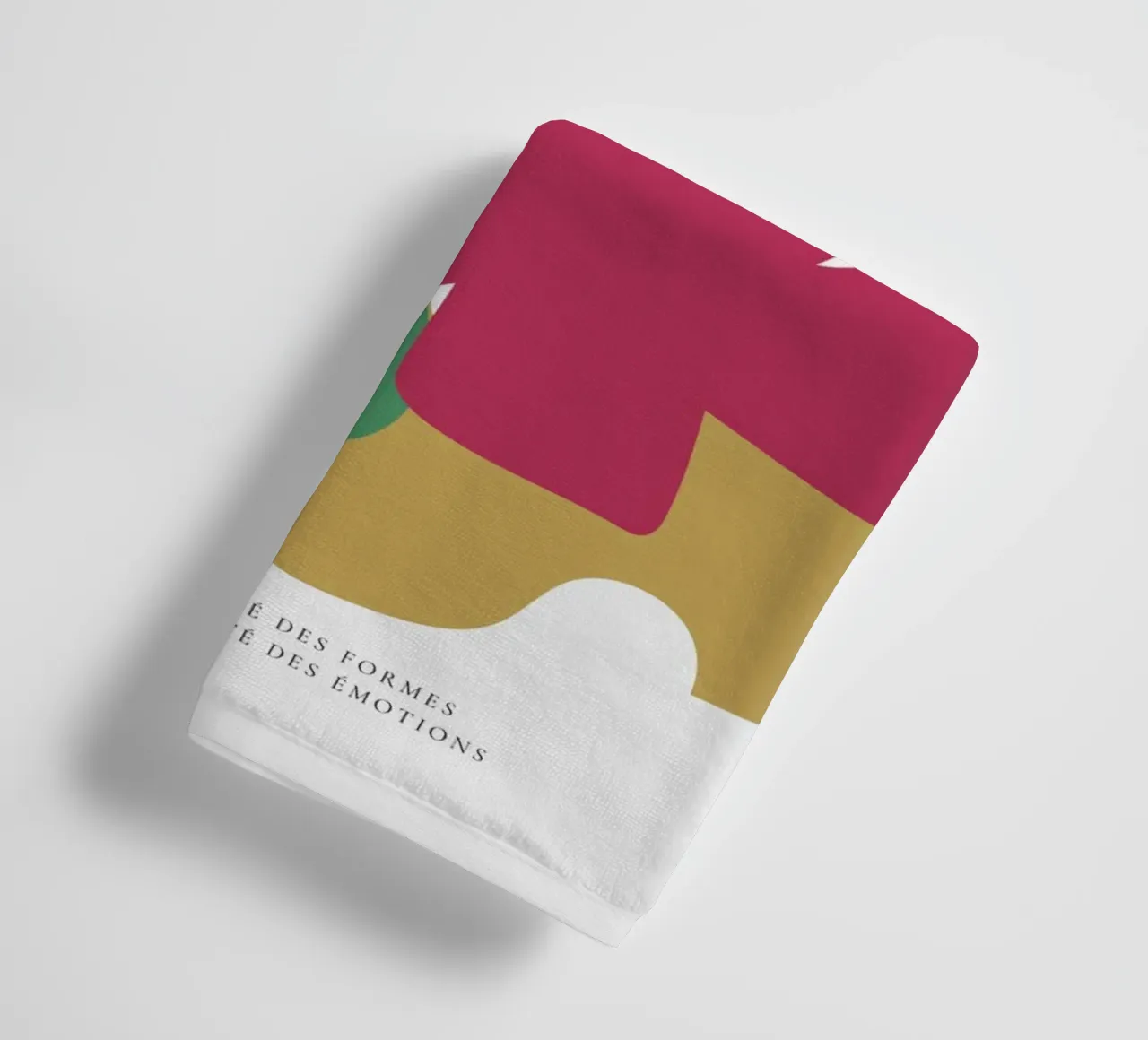 Efflorescence in Motion towel by RS LAB STUDIO