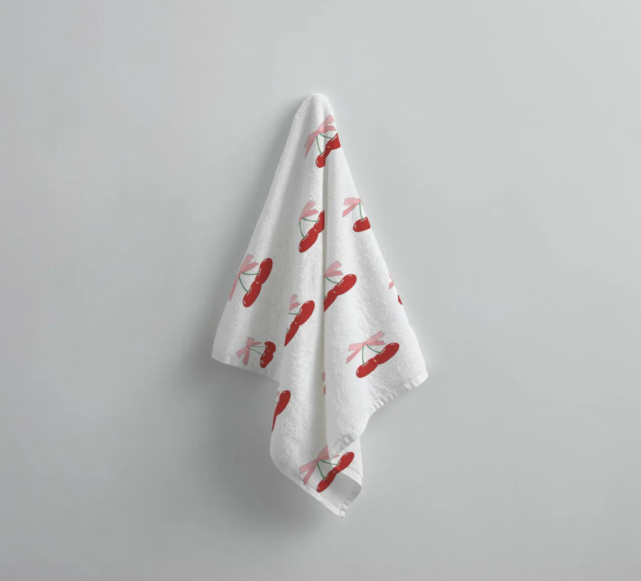 Red Cherry Bow Print Coquette asciugamano da bagno da pdigitalprints
