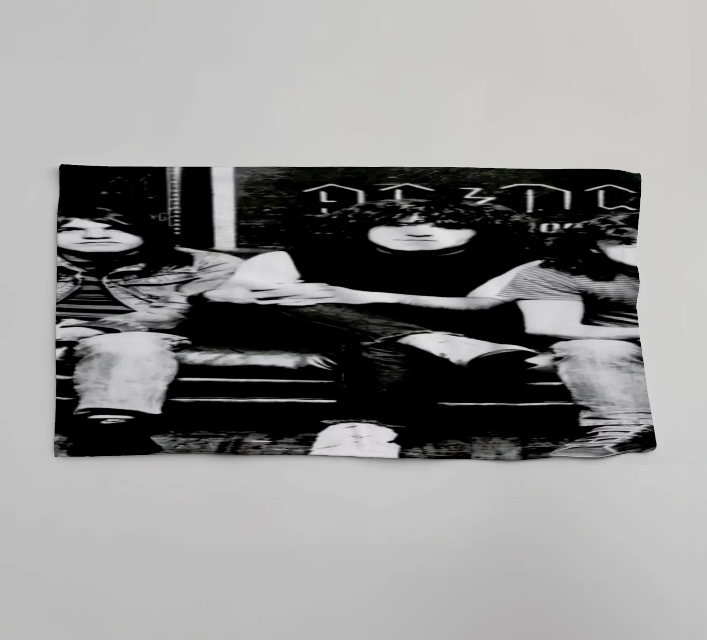 AC/DC badhanddoek van Gallery Print and Art Limited