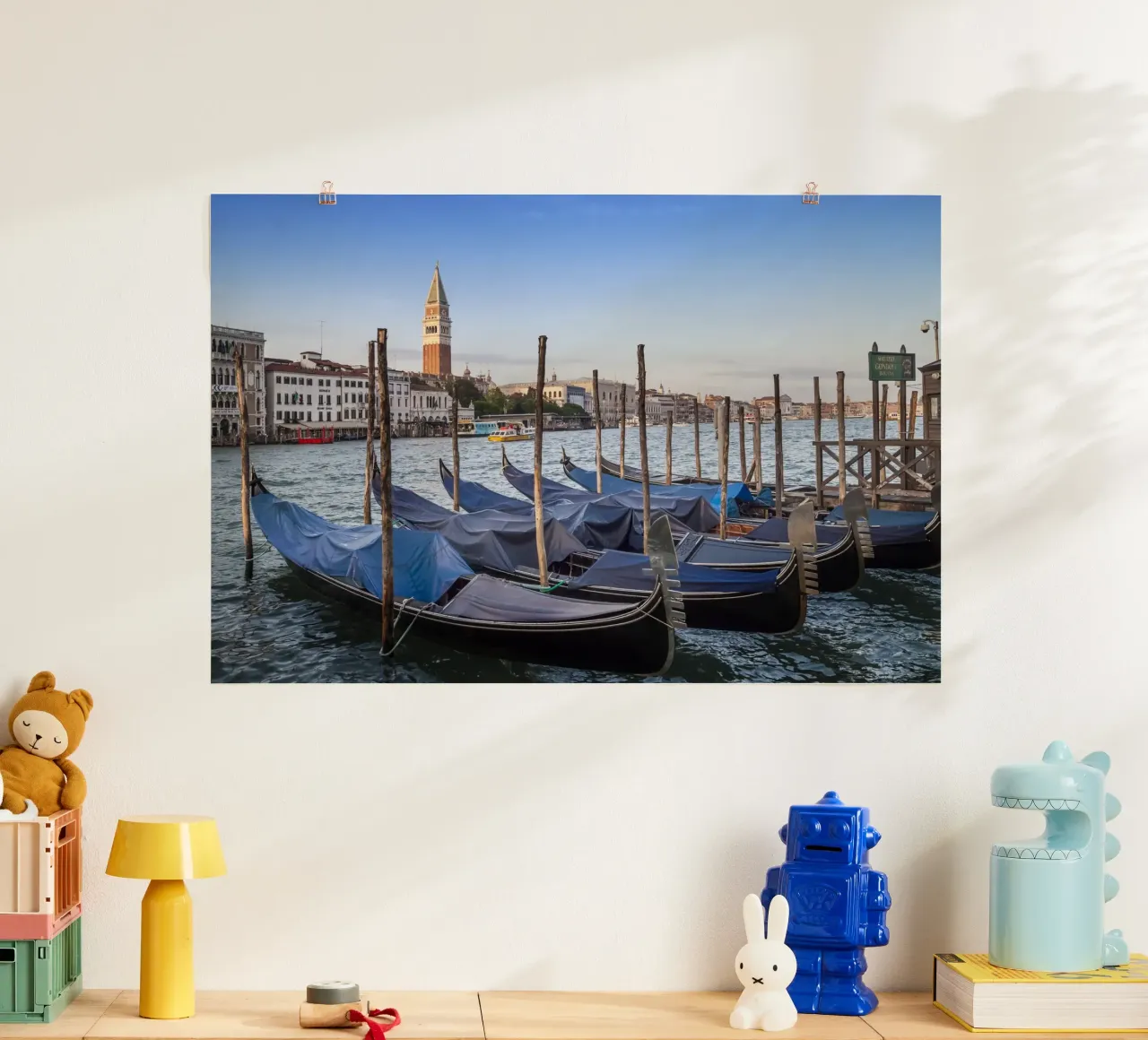 VENEZIA Canal Grande e Torre di San Marco poster con telaio in plastica da Melanie Viola