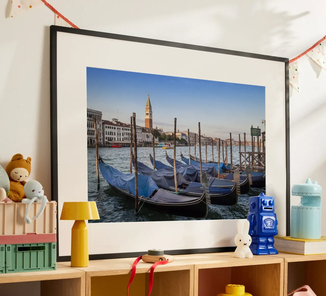 VENEZIA Canal Grande e Torre di San Marco poster con telaio in plastica da Melanie Viola