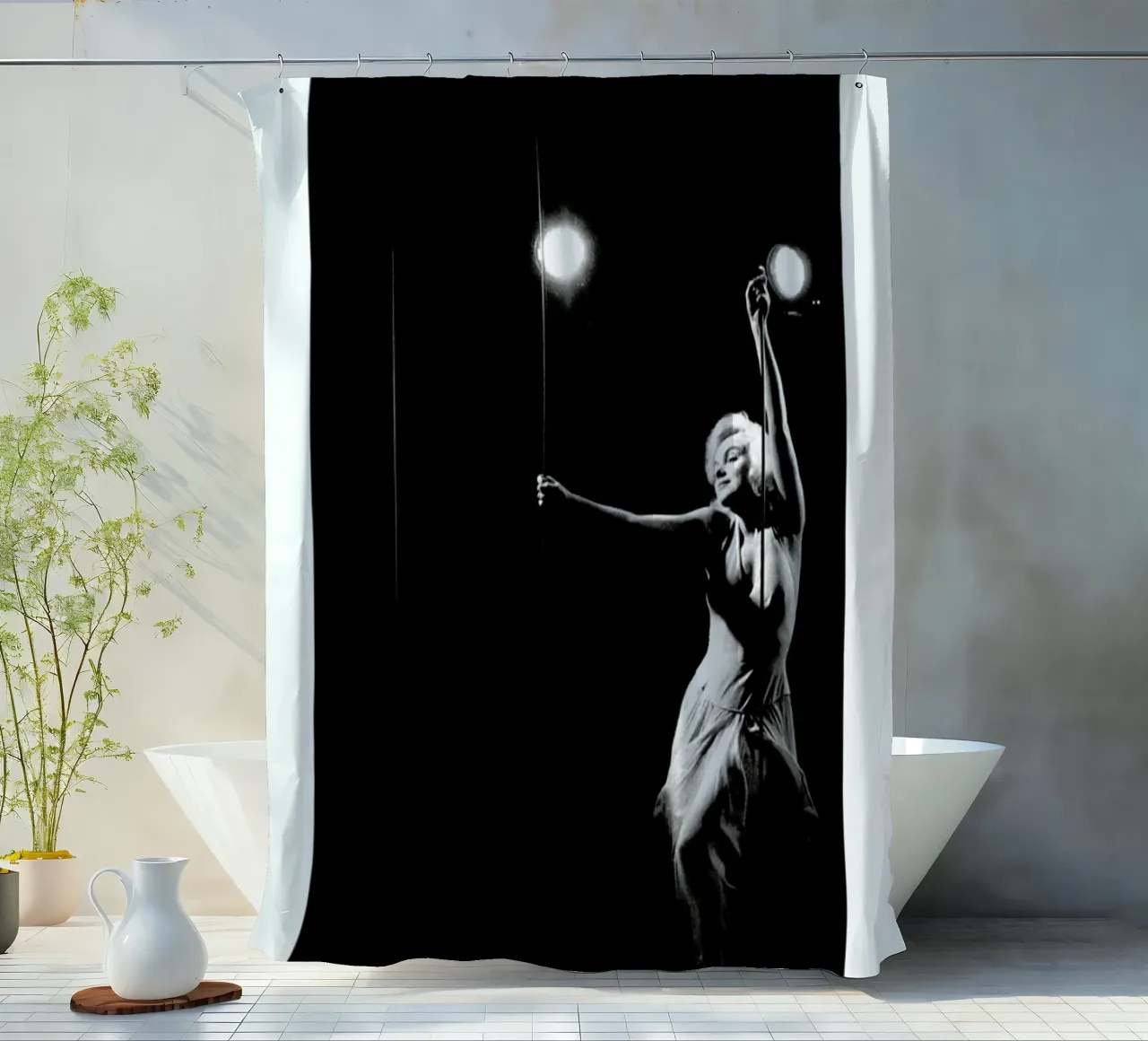 Marilyn Monroe in Let's Make Love, 1960 cortina de baño de Gallery Print and Art Limited