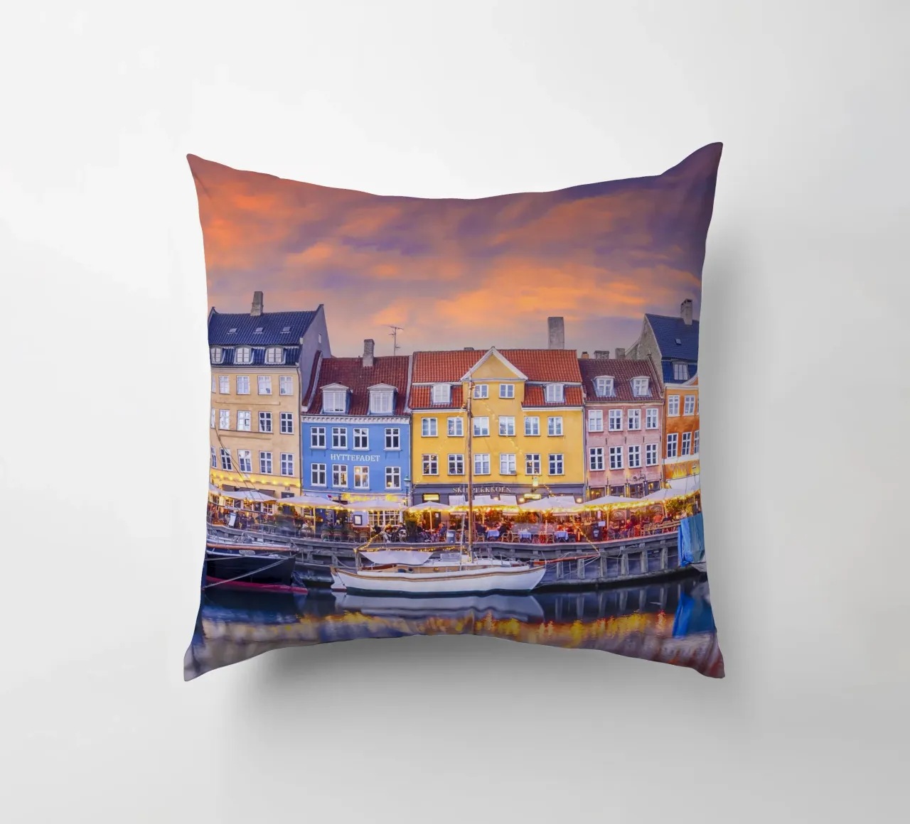 KOPENHAGEN Atmosfera serale di charme a Nyhavn cuscino da Melanie Viola