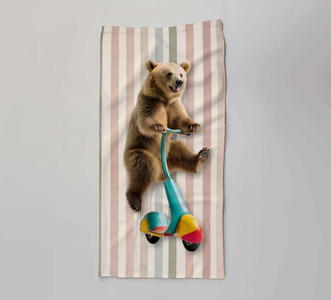 L'orso che cammina asciugamano da bagno da Doodle Dreams Art
