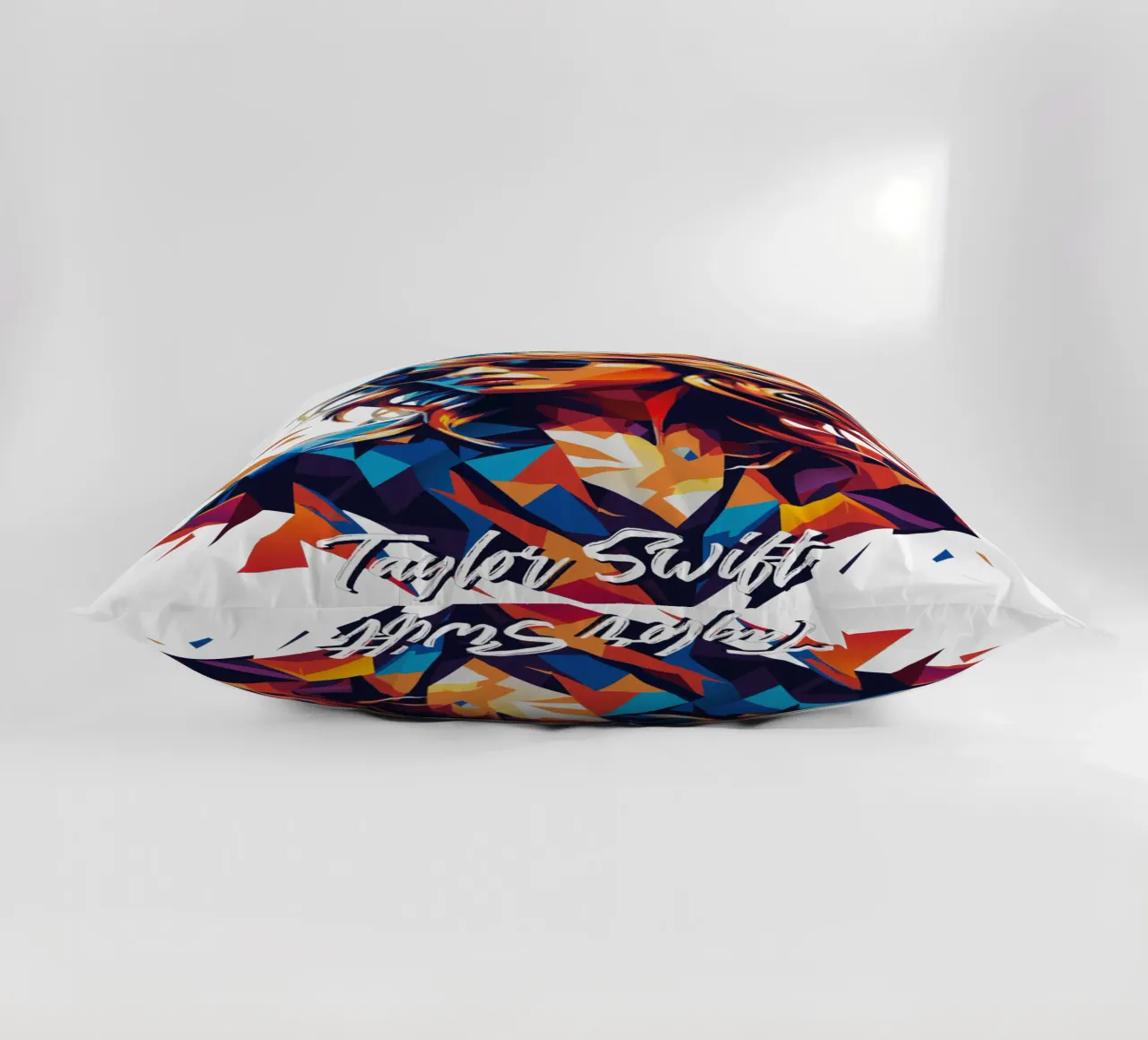 Ritratto di Taylor Swift Pop Art cuscino da vectorartnesia