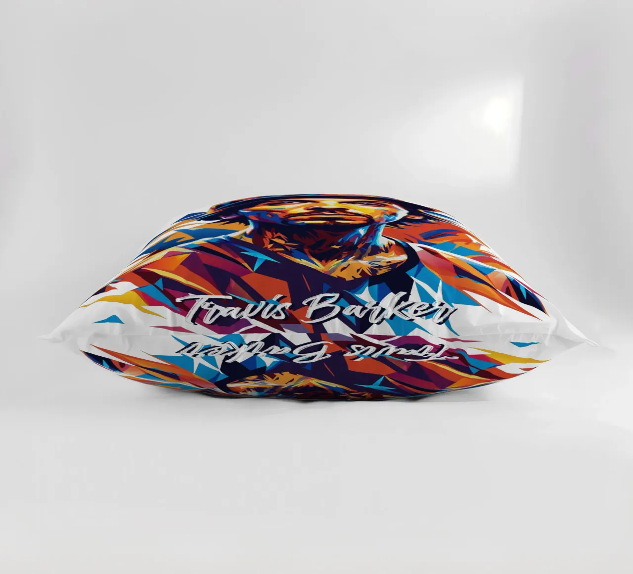 Travis Barker Ritratto Pop Art cuscino da vectorartnesia