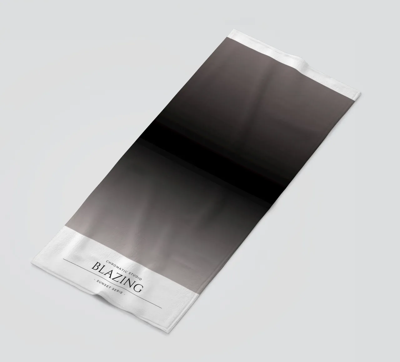 Sfavillante telo mare da RS LAB STUDIO