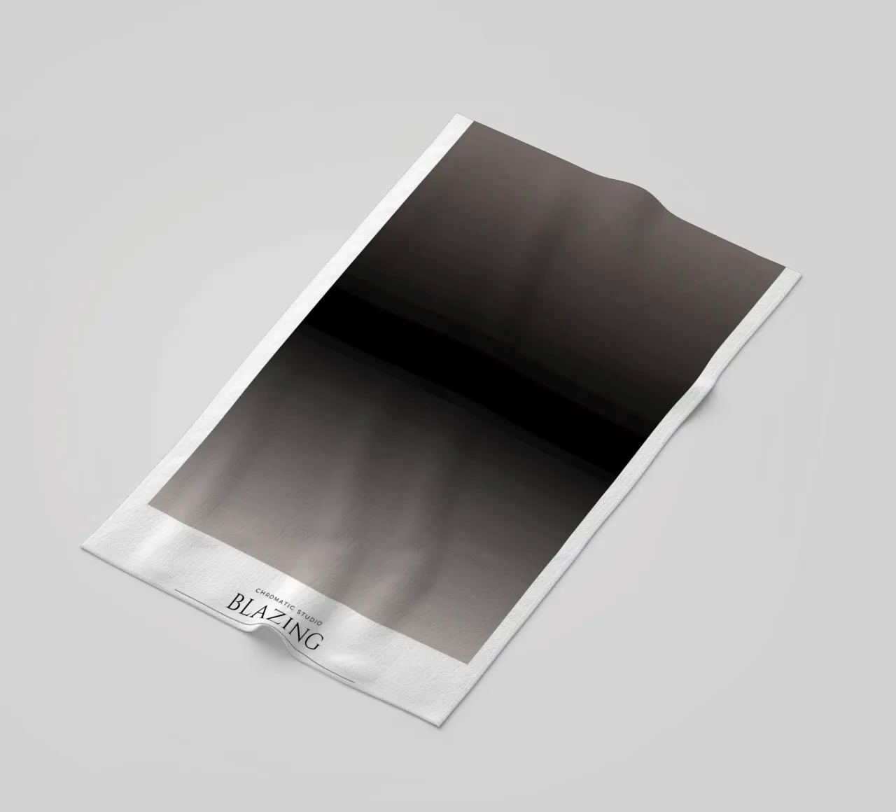 Sfavillante telo mare da RS LAB STUDIO