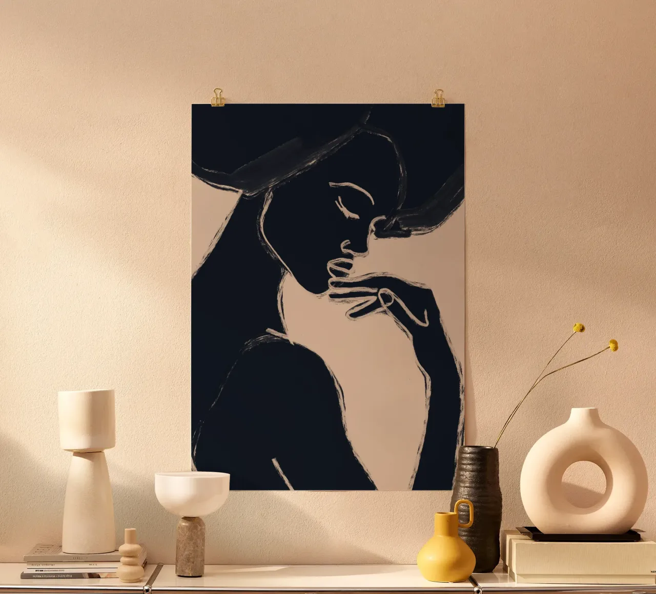 Minimale abstrakte Kunst Frau Porträt Poster von ThingDesign
